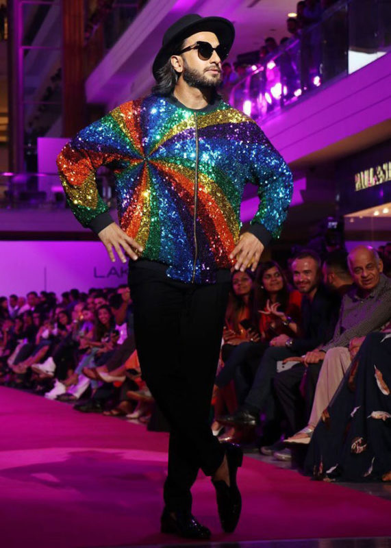 Check out: Ranveer Singh added more sparkle and colour with his rainbow