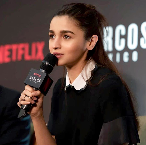 Alia Bhatt in Red Valentino for Narcos Mexico to Netflik Event (5)