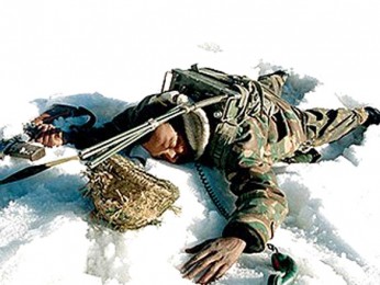 LOC Kargil Movie: Review | Release Date (2003) | Songs | Music | Images