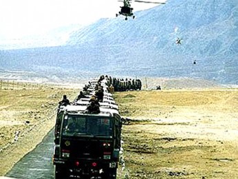 LOC Kargil Movie: Review | Release Date (2003) | Songs | Music | Images