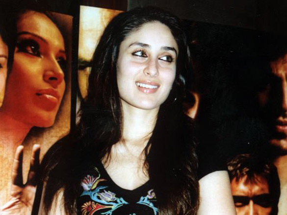 Press Conference Of Omkara | Photo Of Kareena Kapoor From The Press
