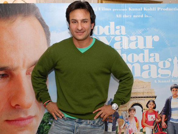 Saif Ali Khan And Kunal Kohli At The Press Conference Of Thoda Pyaar Thoda Magic In London Photo Of Saif Ali Khan From The Saif Ali Khan And Kunal Kohli At