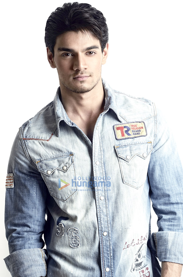 Sooraj Pancholi Photos, Images, HD Wallpapers, Sooraj Pancholi HD ...