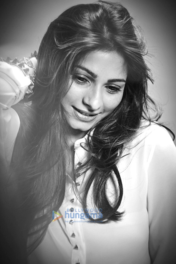 Tanishaa Mukerji Photos, Images, HD Wallpapers, Tanishaa Mukerji HD ...