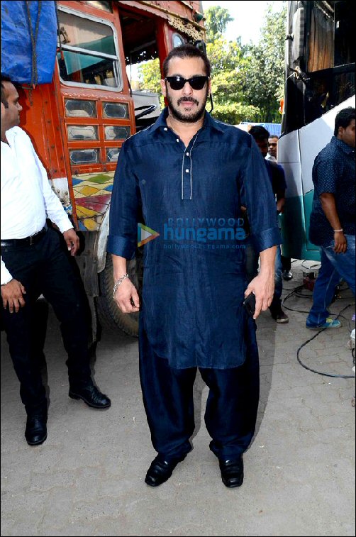 pathani kurta salman khan