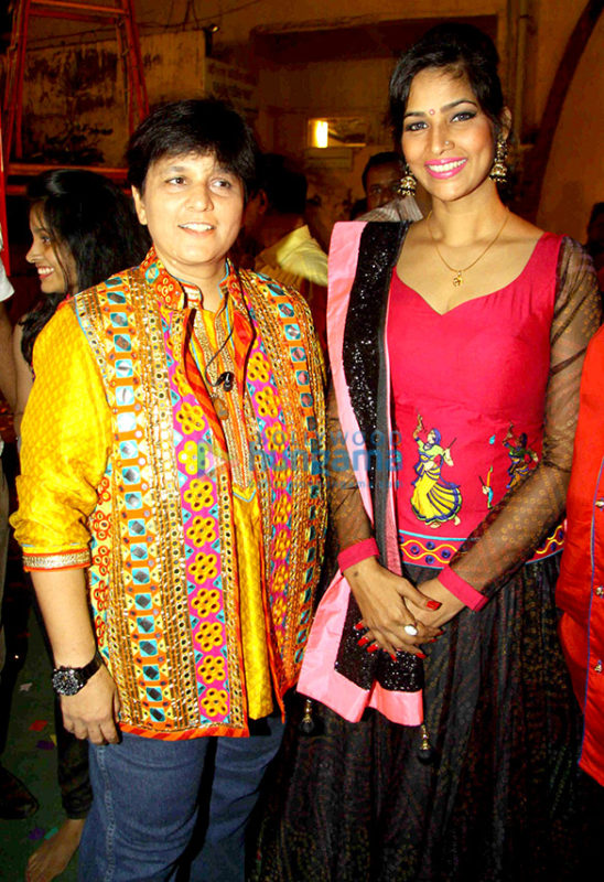 Falguni Pathak Filmography Movies Falguni Pathak News Videos Songs Falguni Pathak Filmography Movies Falguni Pathak News Videos Songs