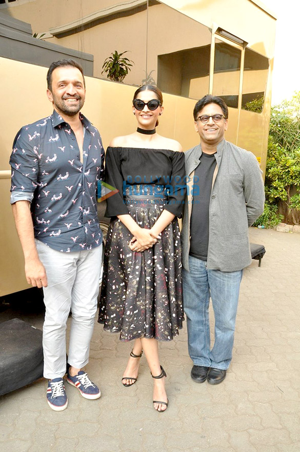 Sonam Kapoor snapped during ‘Neerja’ promotions