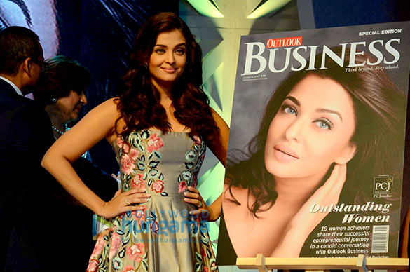 Aishwarya Rai Bachchan recieves ‘Outlook Business Outstanding Woman Award’ Aishwarya Rai Bachchan recieves 'Outlook Business Outstanding Woman Award'