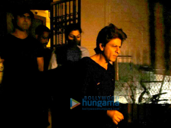 Shah Rukh Khan snapped post a dubbing session in Bandra