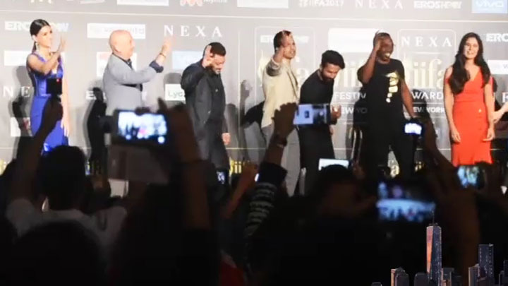 Salman Khan’s JALWA As He Sways With Dj Bravo | IIFA 2017 New York Salman Khan's JALWA As He Sways With Dj Bravo videos