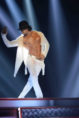 Check Out Tiger Shroff’s SUPERB Tribute To Michael Jakson On ‘Main Hoon Michael’
