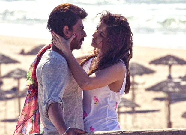 OMG! Shah Rukh Khan-Anushka Sharma have a SENSUAL kissing scene in Jab