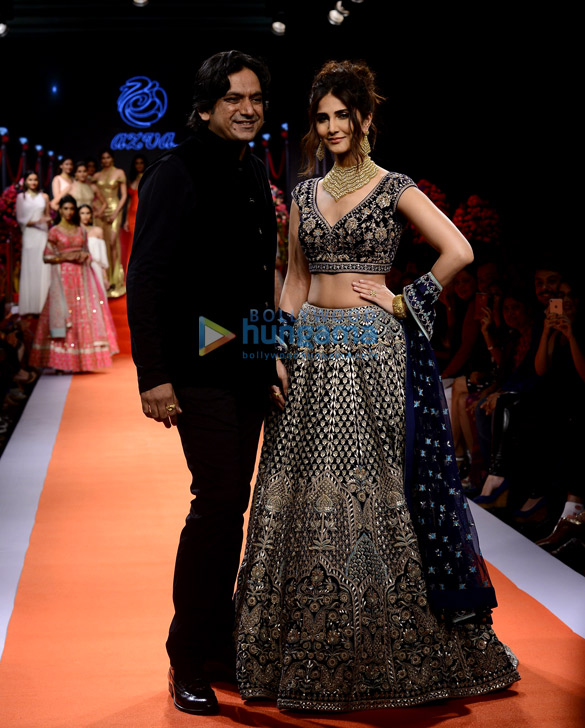 Vaani Kapor, Dia Mirza and others on Day 1 of ‘India International Jewellery Week’ Vaani Kapor and Dia Mirza on Day 1 of 'India International Jewellery Week'