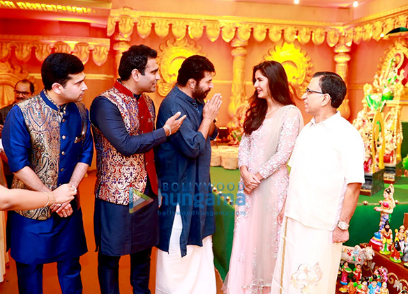 Katrina Kaif & Mammootty at the Navratri celebrations organized by Kalyan Jewellers Katrina Kaif & Mammootty at the Navratri celebrations organized by Kalyan Jewellers