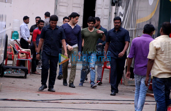 Sidharth Malhotra and Sonakshi Sinha snapped after a photoshoot for ‘Ittefaq’ in Mehboob Studio Sidharth Malhotra and Sonakshi Sinha snapped after a photoshoot for 'Ittefaq' in Mehboob Studio