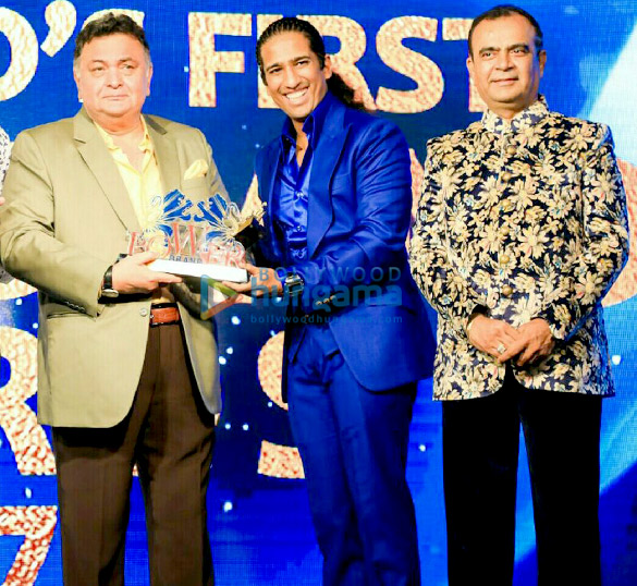 Rishi Kapoor, Rakeysh Omprakash Mehra and others grace the Power Brand Awards function Rishi Kapoor, Rakesh Om Prakash Mehra and others grace the Power Brand Awards function