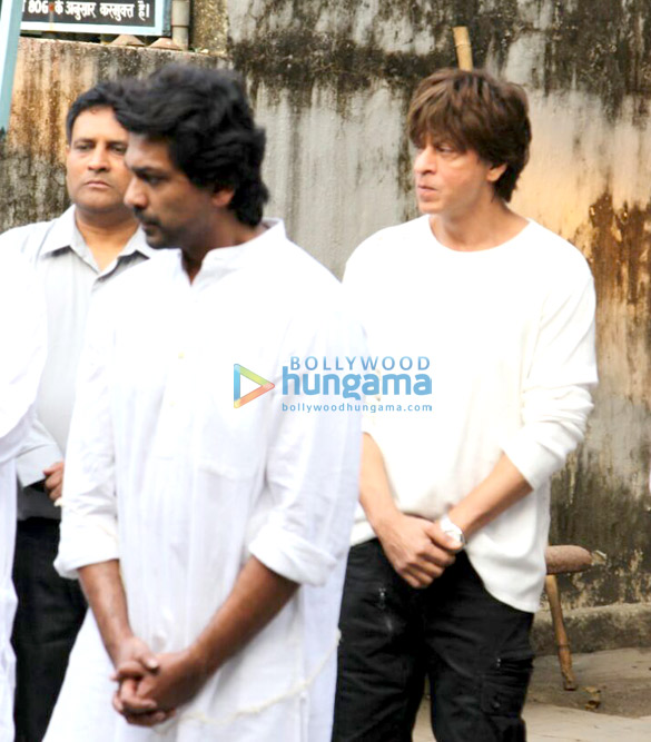 Celebs pay their final respect to Nikhil Dwivedi’s father Celebs pay their final respect to Nikhil Dwivedi's father