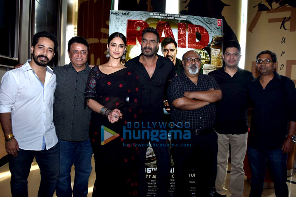 Ajay Devgn and Ileana D’Cruz grace the trailer launch of ‘Raid’ Ajay Devgn and Ileana D'Cruz grace the trailer launch of 'Raid'