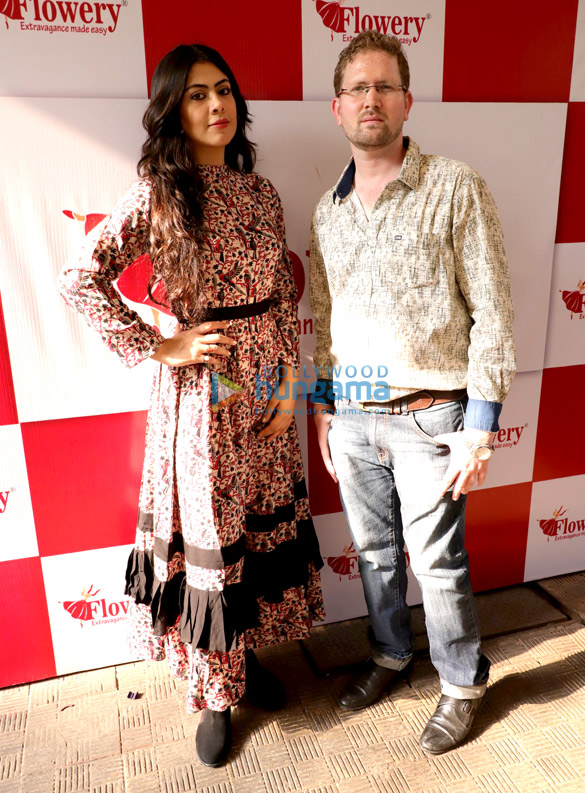 Celebs grace the launch of ‘Flowery Fashion’ Summer collection Celebs grace the launch of ‘Flowery Fashion’ Summer collection