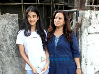 Riddhima Kapoor Sahani & Manasi Joshi Roy spotted at Kromakay in Juhu