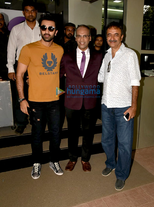 Ranbir Kapoor and Rajkumar Hirani snapped promoting Sanju at the ETC office Ranbir Kapoor and Rajkumar Hirani snapped promoting Sanju at the ETC office