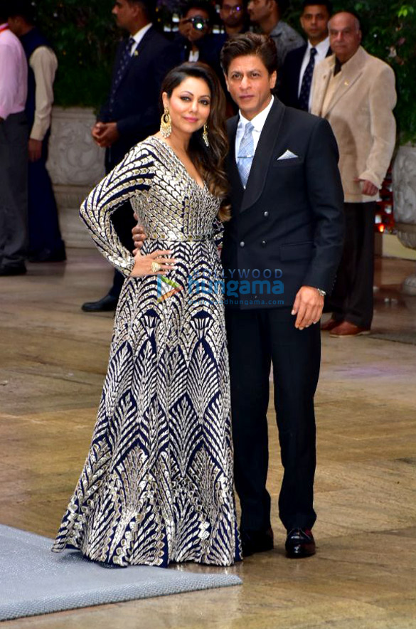 Shah Rukh Khan, Gauri Khan, Ranbir Kapoor and other celebs snapped at Akash Ambani – Shloka Mehta engagement ceremony Shah Rukh Khan, Gauri Khan, Ranbir Kapoor and other celebs snapped at Akash Ambani - Shloka Mehta engagement ceremony