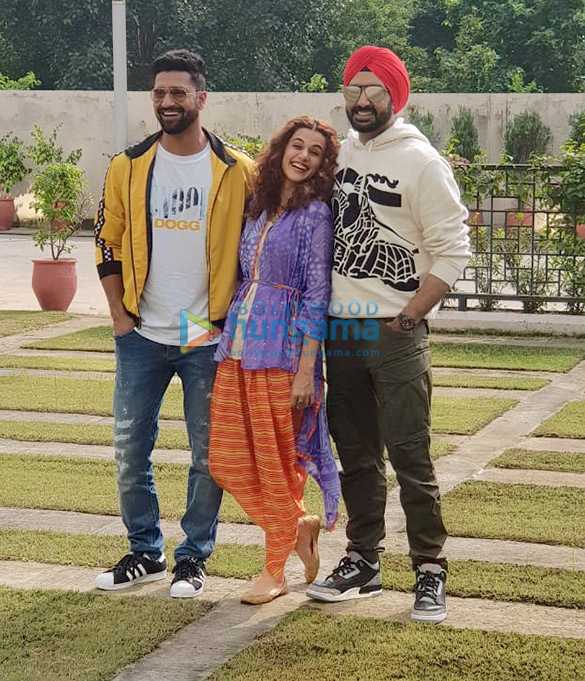 Abhishek Bachchan, Vicky Kaushal & Taapsee Pannu snapped promoting their film ‘Manmarziyaan’ Abhishek Bachchan, Vicky Kaushal & Taapsee Pannu snapped promoting their film ‘Manmarziyaan’