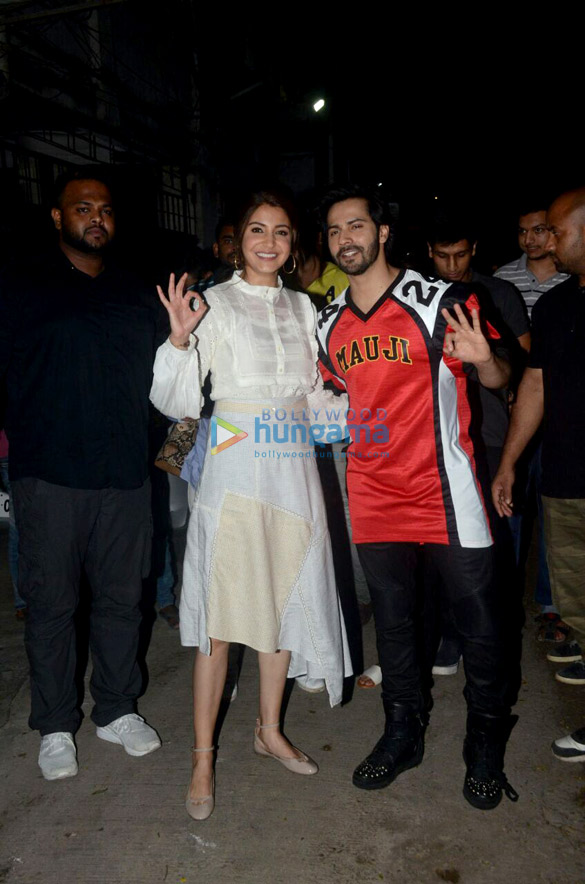 Anushka Sharma and Varun Dhawan snapped in Bandra Anushka Sharma and Varun Dhawan snapped in Bandra
