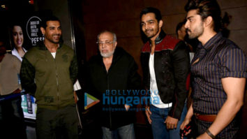 John Abraham, Sonakshi Sinha, Shraddha Kapoor and other grace the special screening of ‘Paltan’