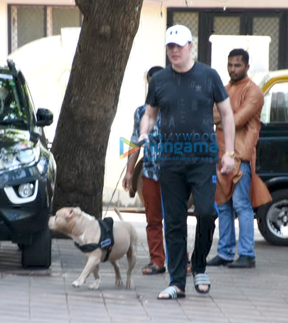 Aditya Pancholi snapped in Juhu