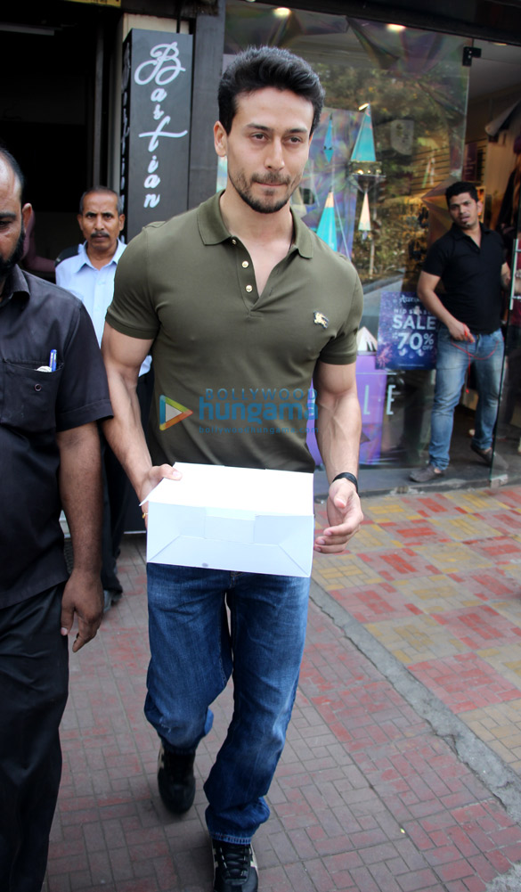 Tiger Shroff and Disha Patani spotted at Bastian in Bandra
