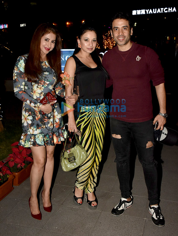 Urmila Matondkar and Tusshar Kapoor spotted at a restaurant in BKC