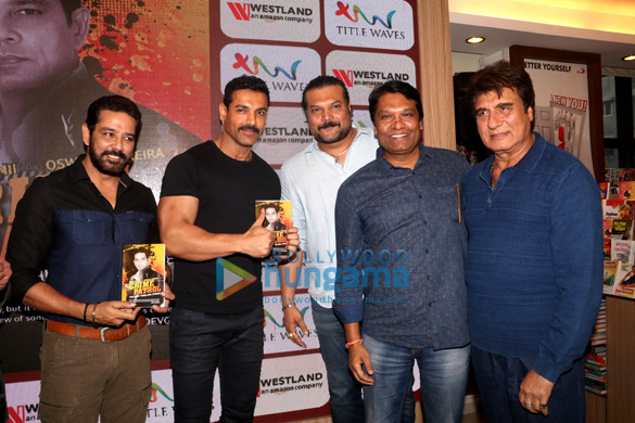 John Abraham, Raj Babbar and others grace the book launch of ‘Crime Patrol’ John Abraham, Raj Babbar and others attends the book launch of 'Crime Patrol'