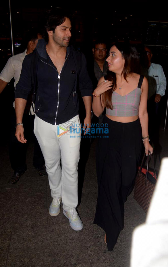 Varun Dhawan, Anupam Kher and others snapped at the airport