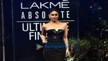 Kareena Kapoor Khan walks the ramp at Lakme Fashion Week Summer/ Resort 2019 – Day 5