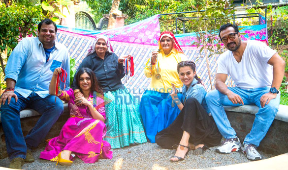 On The Sets from the movie Saand Ki Aankh