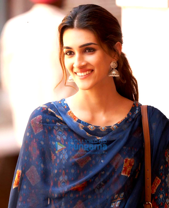 Luka Chuppi Movie Stills Bollywood Hungama