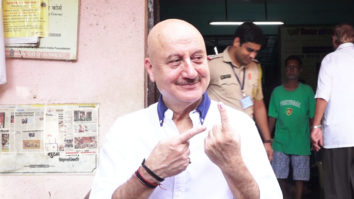 Anupam Kher, Twinkle Khanna & others cast their VOTES for Lok Sabha Elections