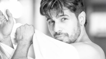 Sidharth Malhotra posts a picture while putting on a shirt and made our weekend better even before it started!
