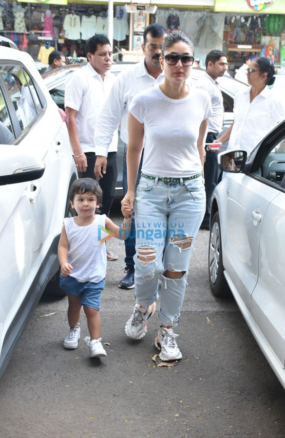 Photos: Kareena Kapoor Khan and Taimur Ali Khan spotted in Bandra