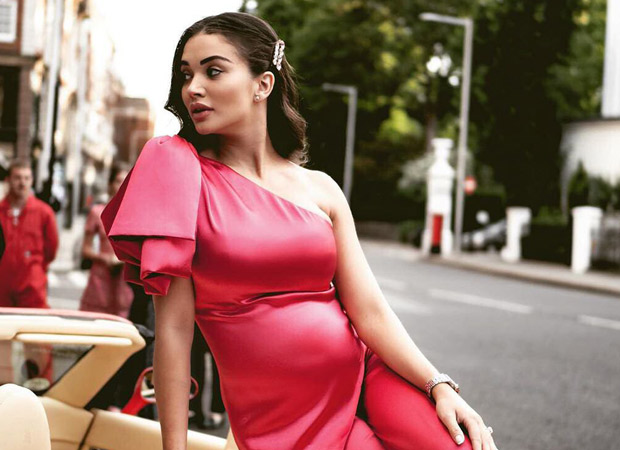 Six months pregnant Amy Jackson expresses her happiness over completing this Europe road trip [See photos]