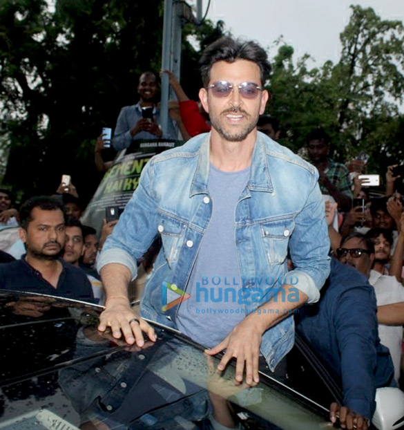 Photos: Hrithik Roshan spotted promoting ‘Super 30’ at Gaiety Galaxy in Bandra