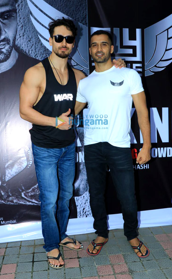 Photos: Tiger Shroff snapped at Fly Zone Fitness