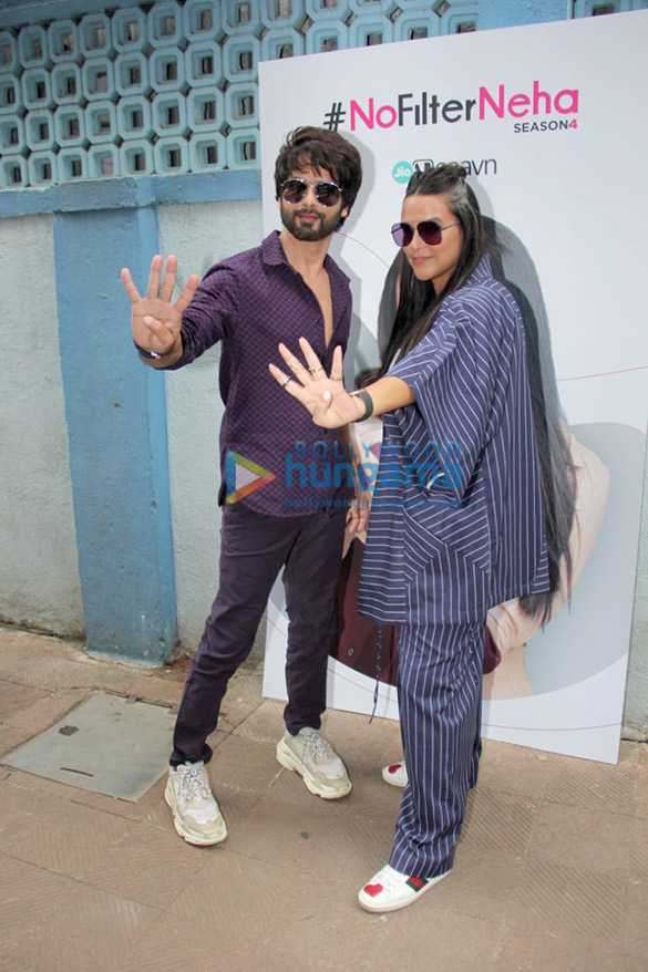 Photos: Shahid Kapoor and Neha Dhupia snapped on sets of the show #NoFilterNeha Season 4 Photos: Shahid Kapoor and Neha Dhupia snapped on sets of the show #NoFilterNeha Season 4