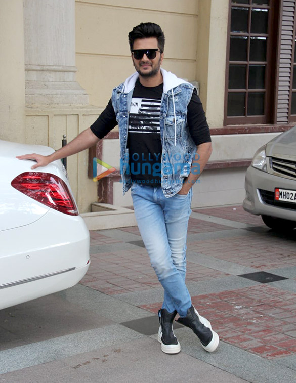 Photos: Marjaavaan cast snapped at Radio City office Photos: Marjaavaan cast snapped at Radio City office