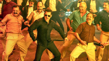 Watch: Salman Khan does the Munna Badnaam Hua hook-step with the paparazzi