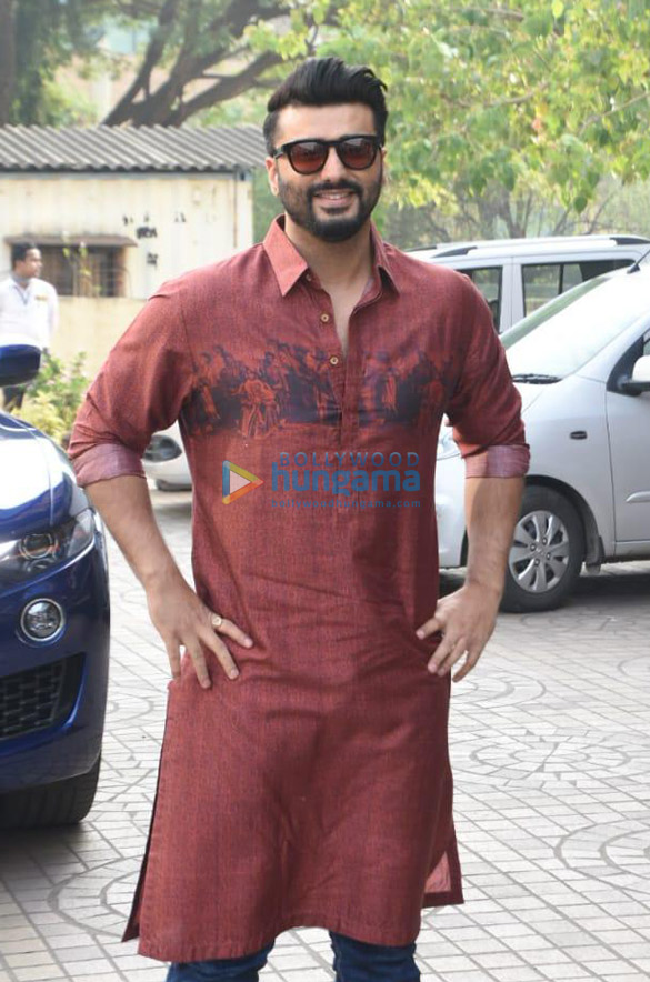 Photos: Arjun Kapoor and Kriti Sanon snapped promoting their film Panipat