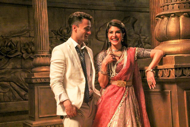 Jacqueline Fernandez and Bigg Boss 13 star Asim Riaz romance each other in these new stills from ‘Mere Angne Mein 2.0’ music video 