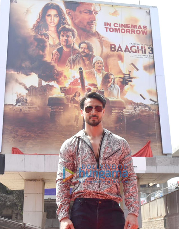 Photos: Tiger Shroff snapped during Baaghi 3 promotions