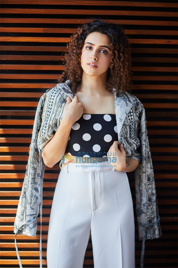 Sanya Malhotra Photos, Images, HD Wallpapers, Sanya Malhotra HD Images